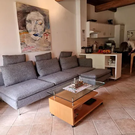 Apartment Am Alten Gutshaus Losentitz Garz (Rugen)