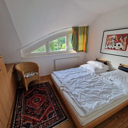 Am Alten Gutshaus Losentitz Garz (Rugen)