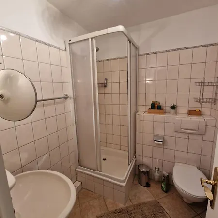 Apartamento Am Alten Gutshaus Losentitz Garz (Rugen)